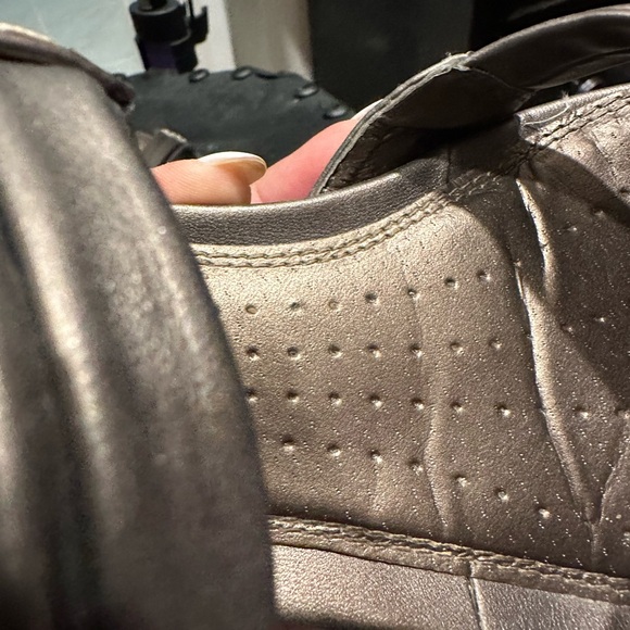 Silver/gray sandals - Picture 5 of 7